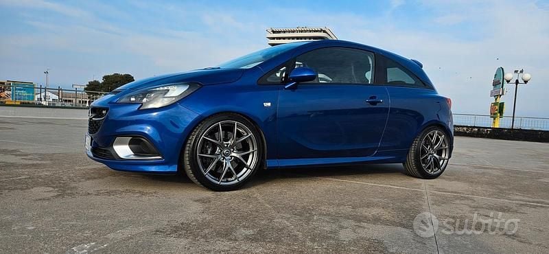 Usata Opel Corsa OPC 207 CV (152 kW) 2018 Berlina