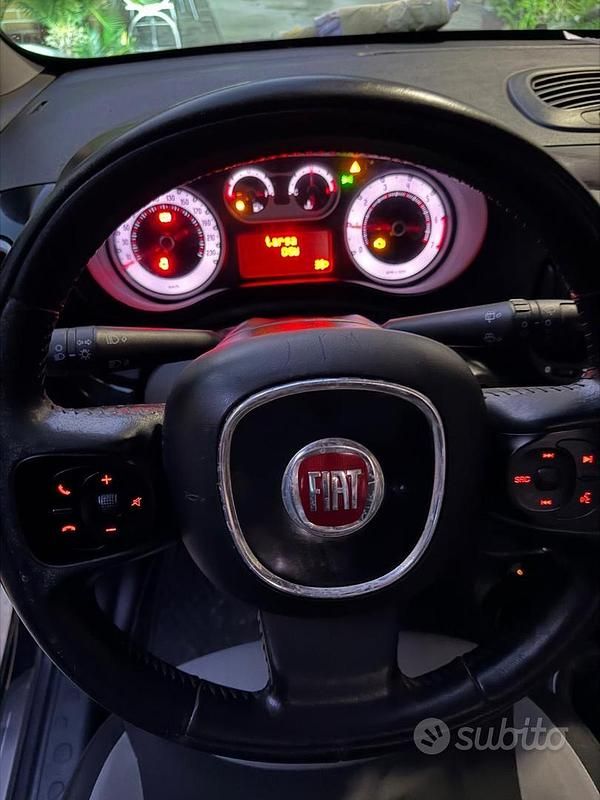 Usata Fiat 500L 120 CV (88 kW) 2014 Nero Monovolume