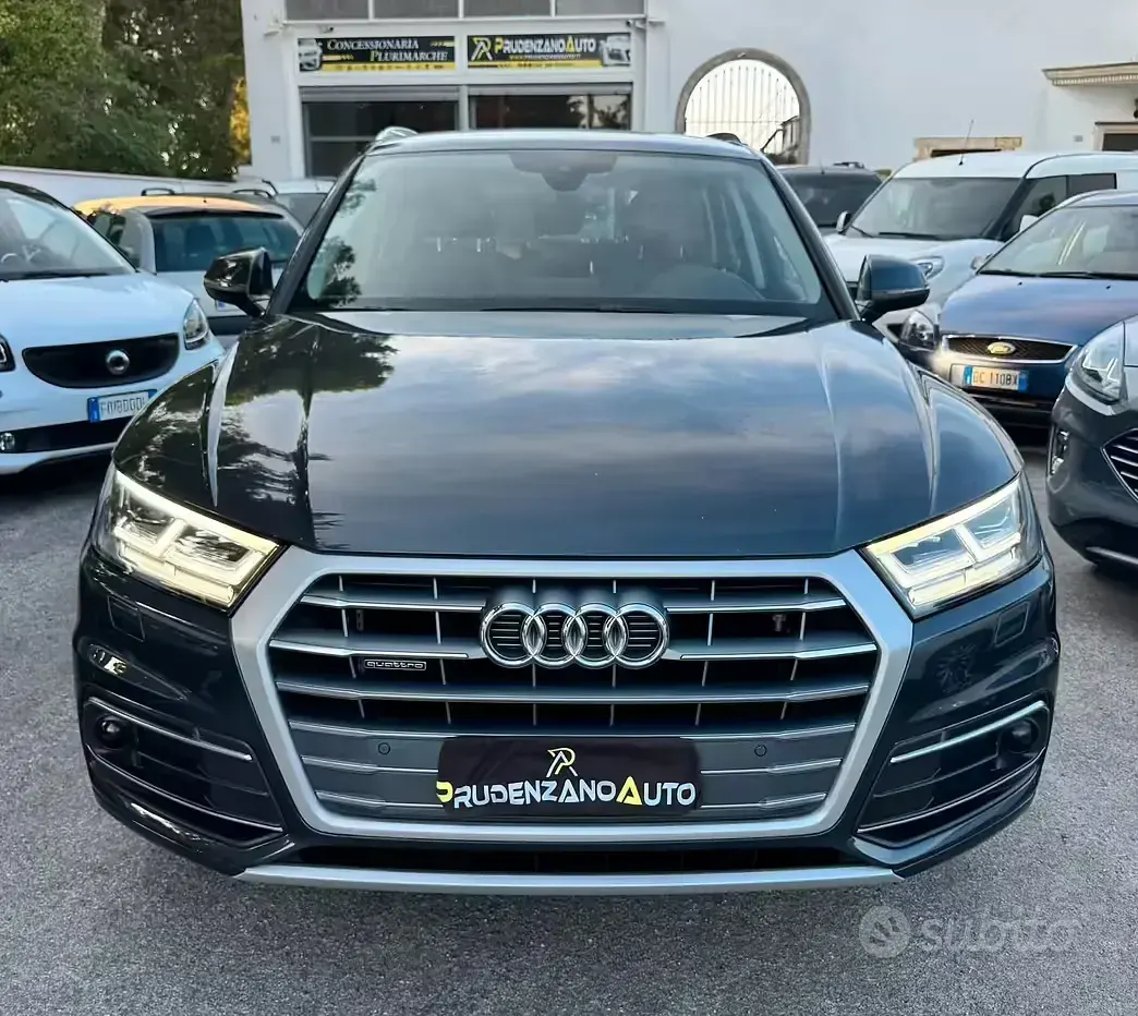 Usata Audi Q5 Business 190 CV (139 kW) 2020 Grigio SUV