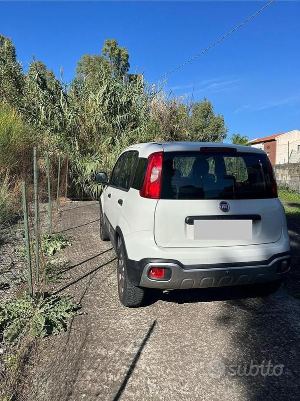 Usata Fiat Panda Cross Cross 95 CV (69 kW) 2016 Bianco Utilitaria