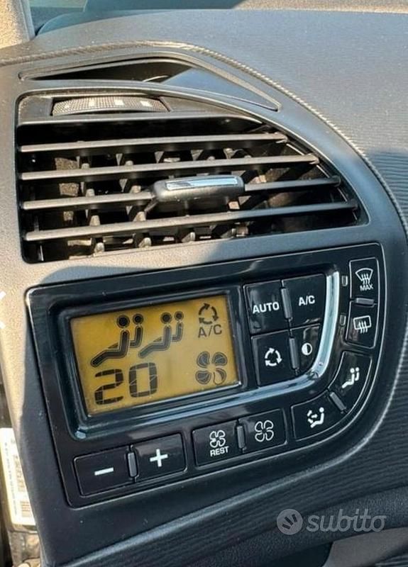 Usata Citroën C4 Picasso 2012 Nero Monovolume
