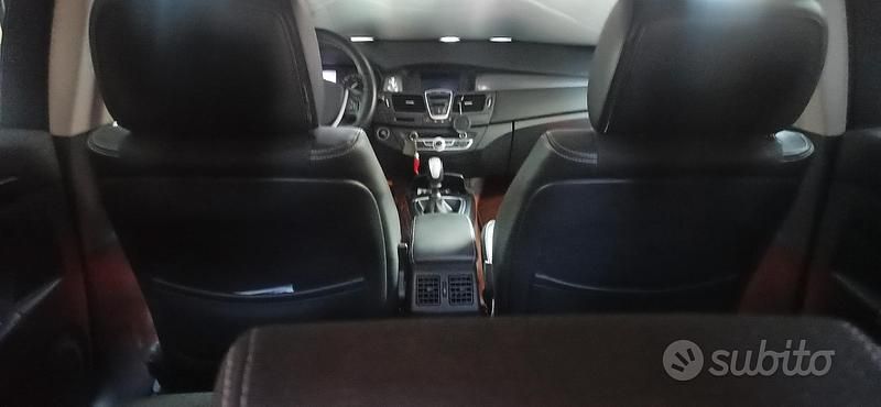 Usata Renault Laguna III 150 CV (110 kW) 2010 Grigio Station wagon