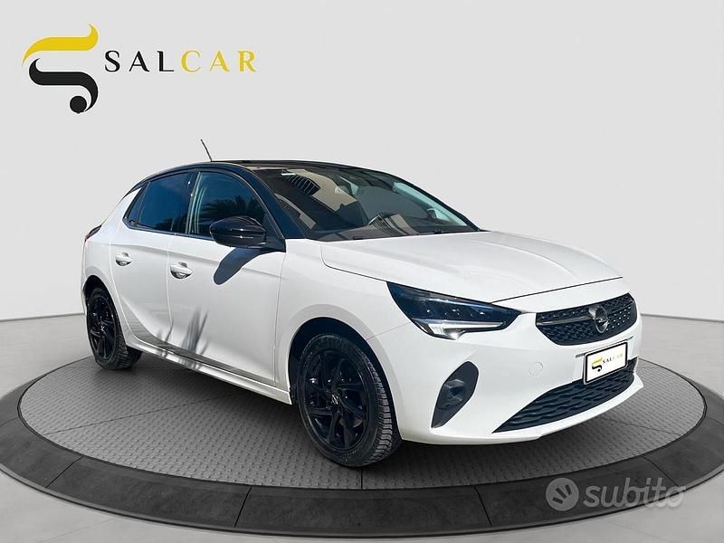 Usata Opel Corsa Elegance 101 CV (74 kW) 2021 Bianco Utilitaria