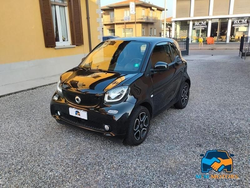 Viola Usata 2018 Smart ForTwo Cabrio Cabrio | 11.500 € (Buon prezzo) - Immagine 1/4