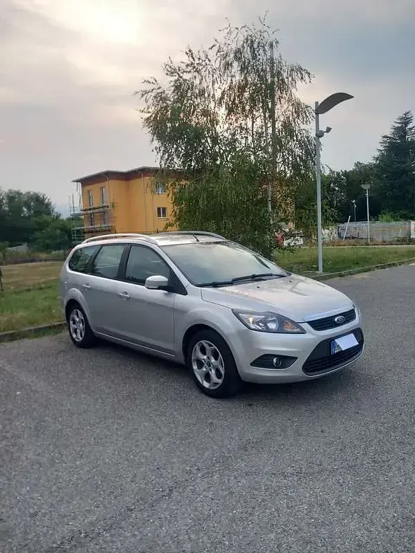 Usata Ford Focus Style 109 CV (80 kW) 2011 Station wagon
