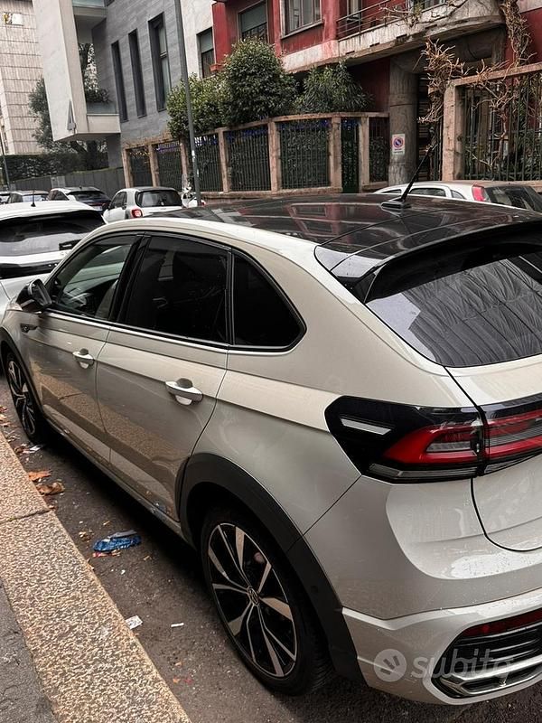 Usata VW Taigo R-line 150 CV (110 kW) 2023 SUV