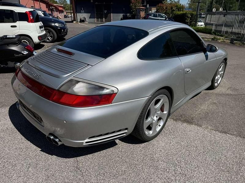 Usata Porsche 996 320 CV (235 kW) 2002 Argento Coupé