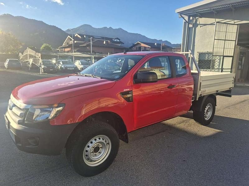Rosso Usata 2013 Ford Ranger Pick-up | 13.300 € (Ottimo prezzo) - Immagine 1/4