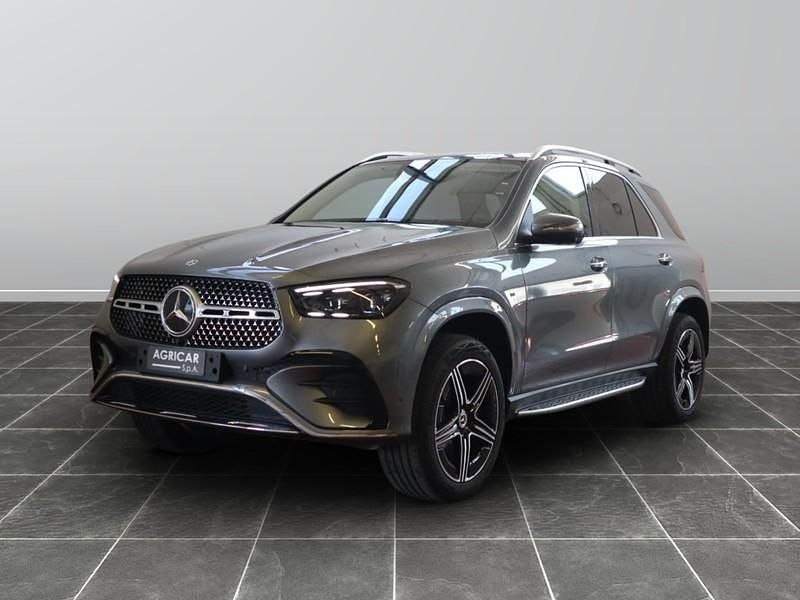 Argento Nuova 2025 Mercedes GLE300 AMG Line Premium SUV | 91.900 € (Buon prezzo) - Immagine 1/4