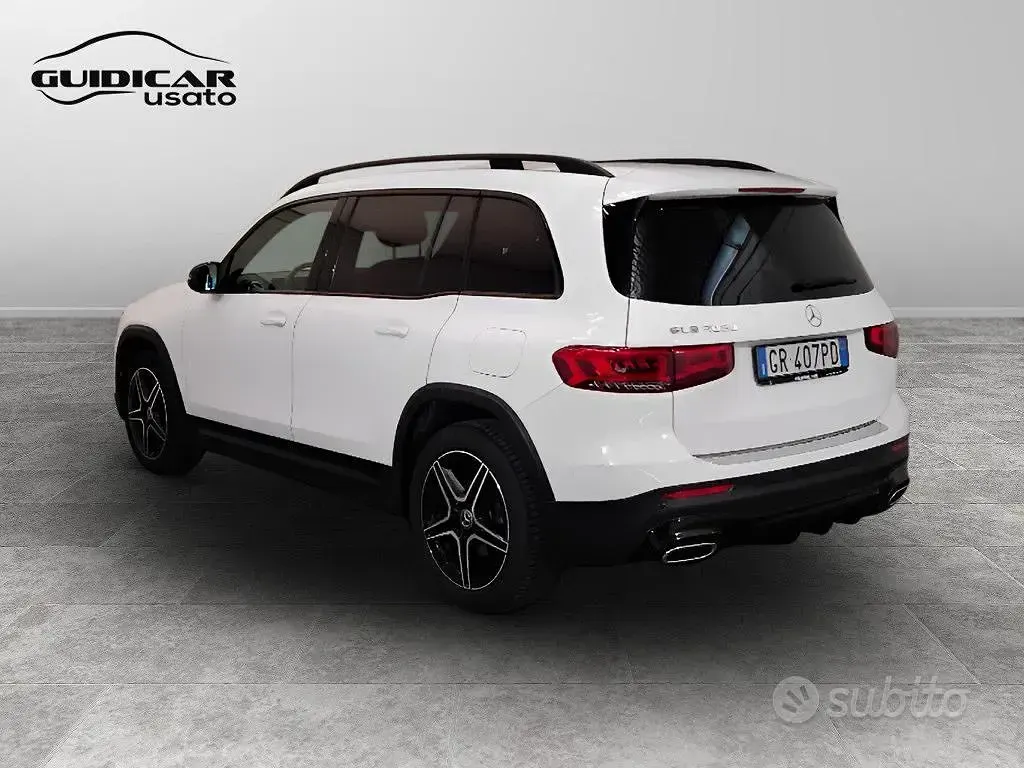 Usata Mercedes GLB200 Premium 150 CV (110 kW) 2023 Bianco SUV