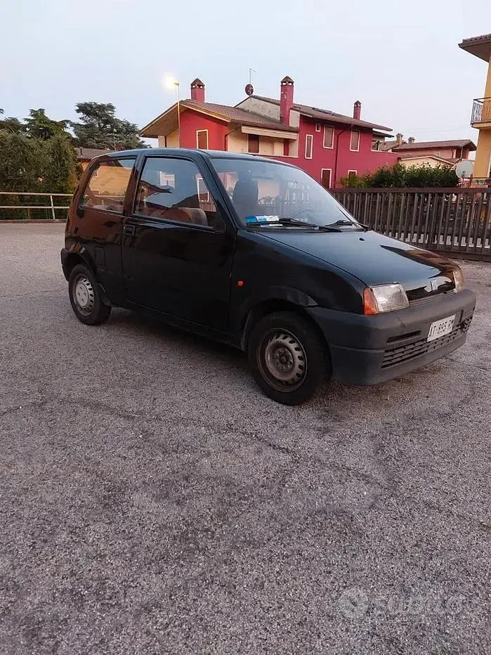 Usata Fiat Cinquecento 39 CV (28 kW) 1997 Nero Utilitaria