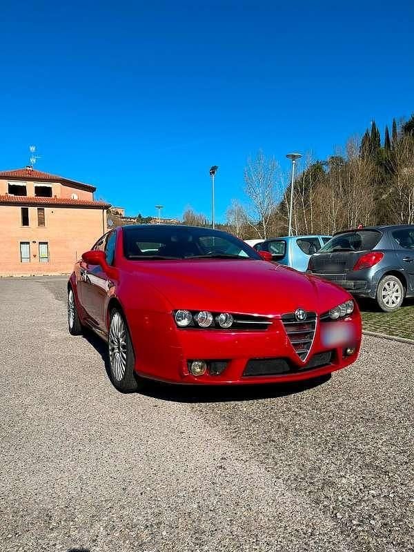 Usata Alfa Romeo Brera 200 CV (147 kW) 2010 Rosso Coupé