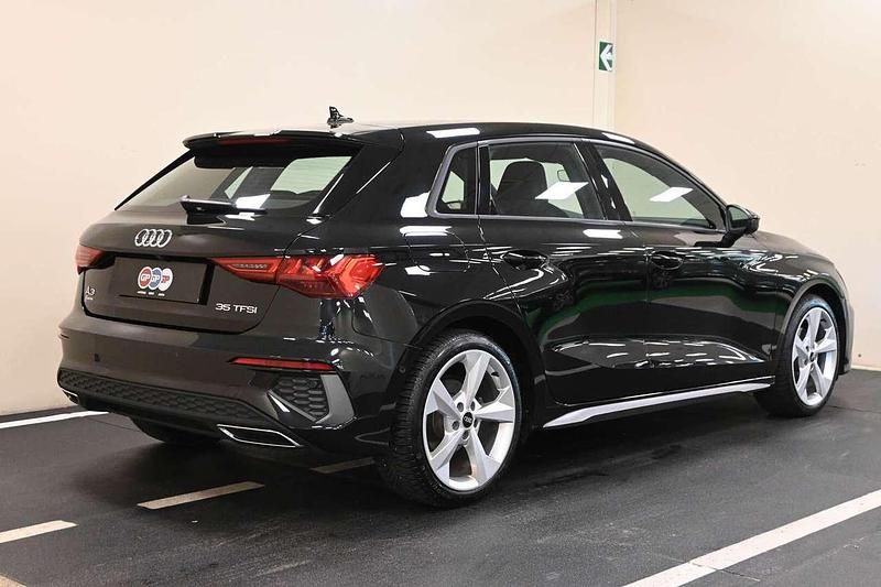 Usata Audi A3 e-tron Ambiente 150 CV (110 kW) 2024 Nero Utilitaria