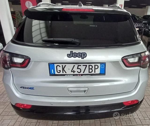 Usata Jeep Compass Limited 190 CV (139 kW) 2022 Grigio tetto nero SUV