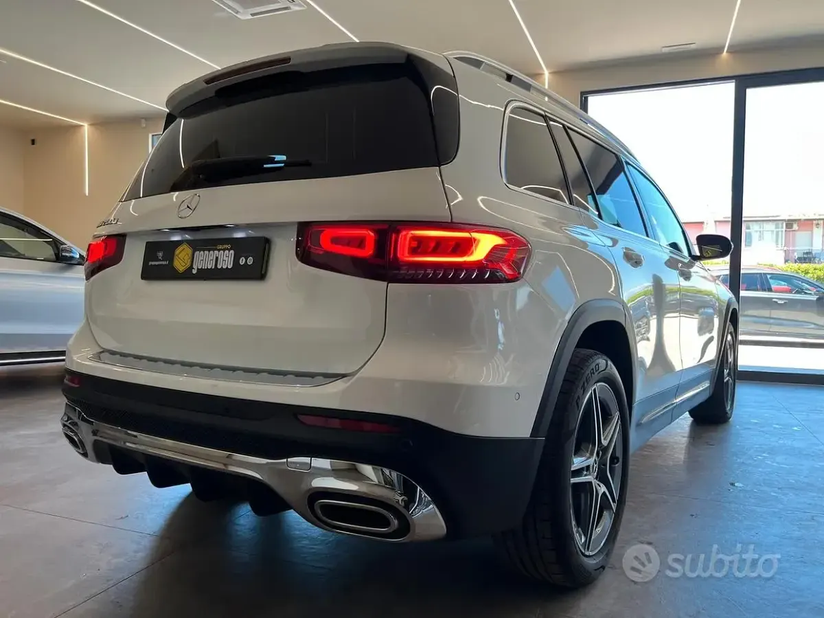 Usata Mercedes GLB200 Premium 150 CV (110 kW) 2022 Bianco SUV