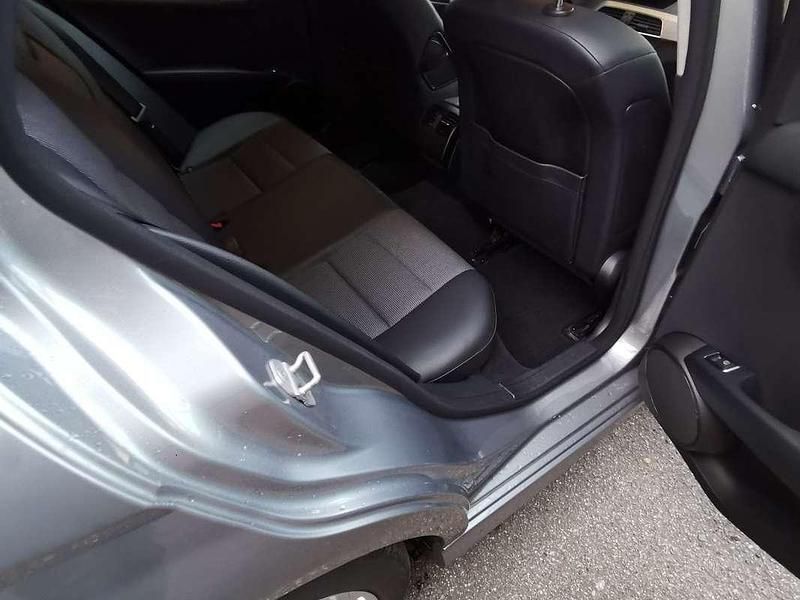 Usata Mercedes C220 Elegance 170 CV (125 kW) 2014 Grigio Station wagon