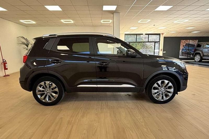 Usata DR DR 4.0 116 CV (85 kW) 2022 Nero SUV