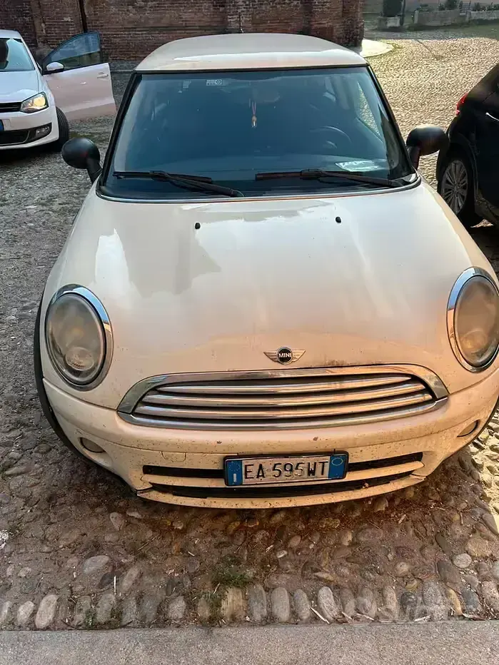 Usata Mini ONE 90 CV (66 kW) 2010 Bianco Utilitaria
