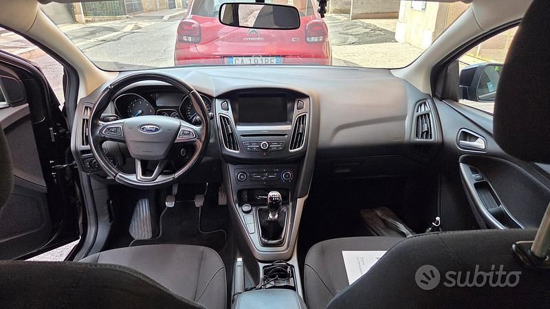 Usata Ford Focus S 95 CV (69 kW) 2017 Nero Berlina