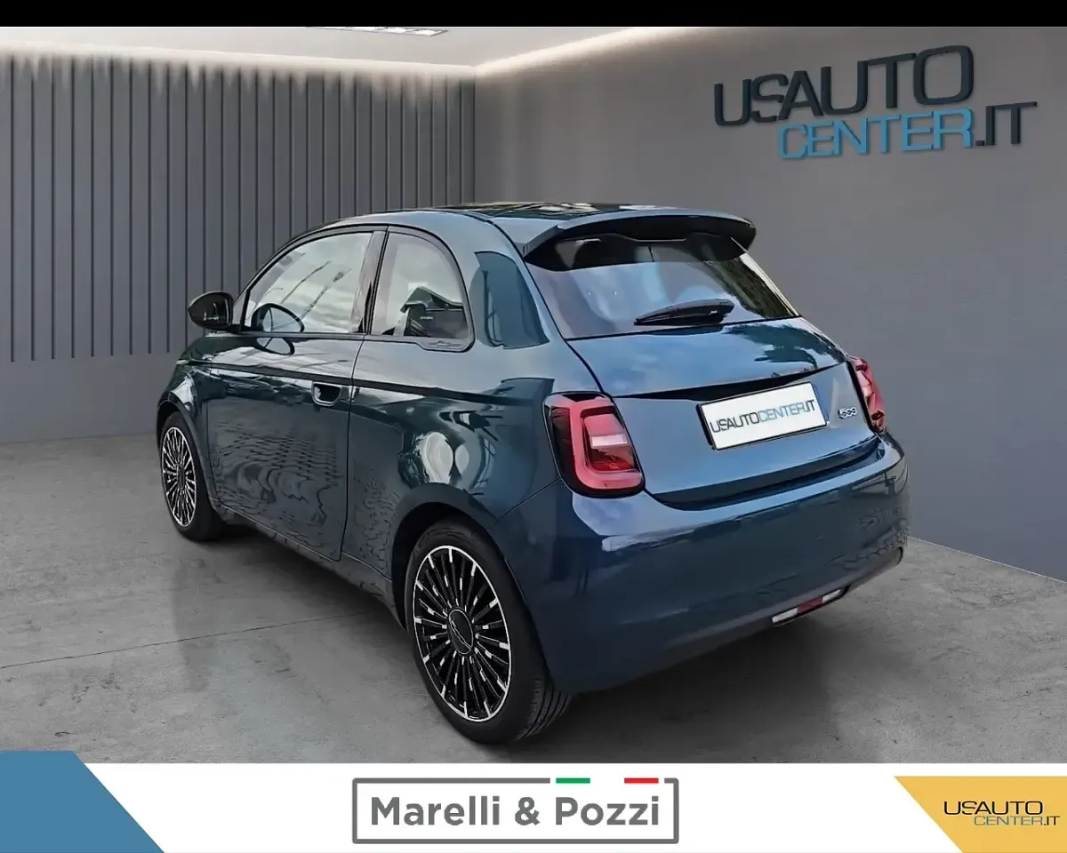 Usata Fiat 500e Icon 86 kW (118 CV) 2021 Cabrio