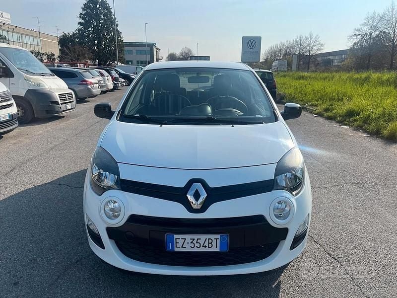 Begagnad Renault Twingo Night&Day 75 HK (55 kW) 2014 Vit Halvkombi