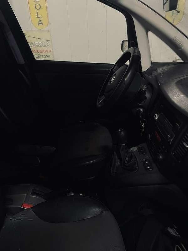 Usata Fiat Idea Active 90 CV (66 kW) 2005 Monovolume