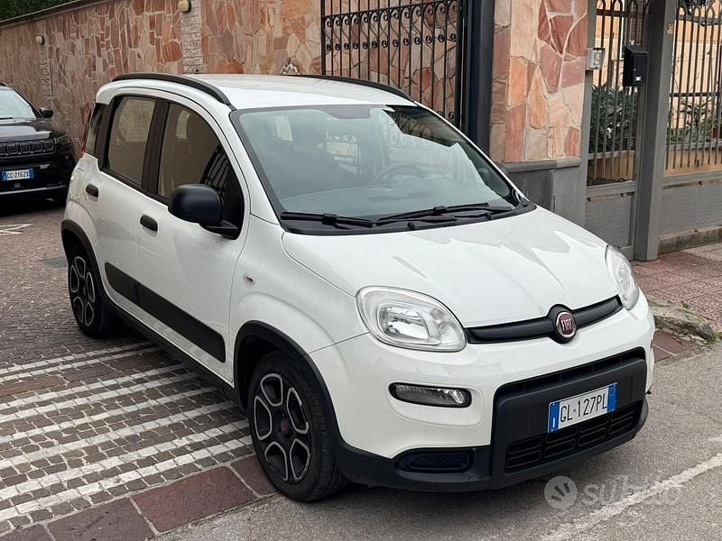 Usata Fiat Panda City Life 69 CV (50 kW) 2022 Bianco Berlina