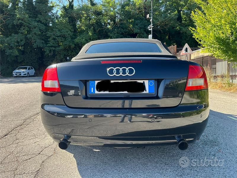 Usata Audi A4 Cabriolet 163 CV (119 kW) 2003 Nero Cabrio
