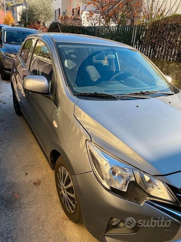Usata Mitsubishi Space Star Edition 98 CV (72 kW) 2021 Grigio Utilitaria