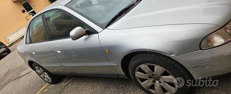 Usata Audi A4 1998 Grigio Berlina