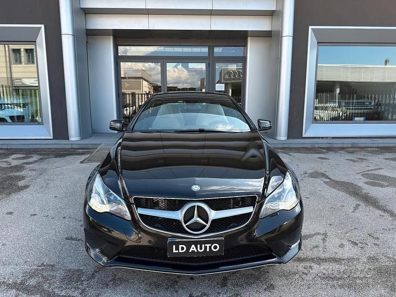 Usata Mercedes E350 Premium 258 CV (189 kW) 2015 Other Coupé
