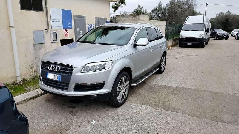 Usata Audi Q7 Ambiente 232 CV (170 kW) 2006 Argento SUV