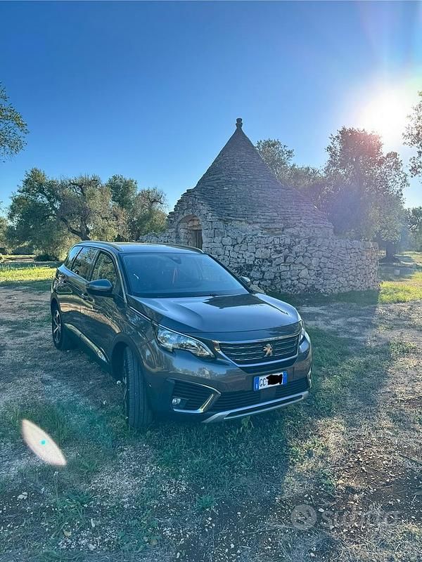 Grigio Usata 2020 Peugeot 5008 Allure Monovolume | 25.000 € (Molto cara) - Immagine 1/4