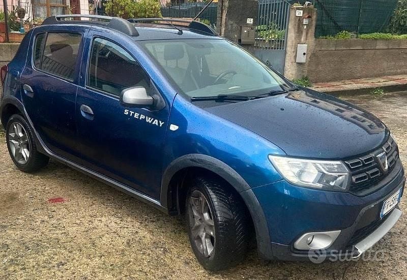 Usata Dacia Sandero Stepway 90 CV (66 kW) 2019 Blu Utilitaria