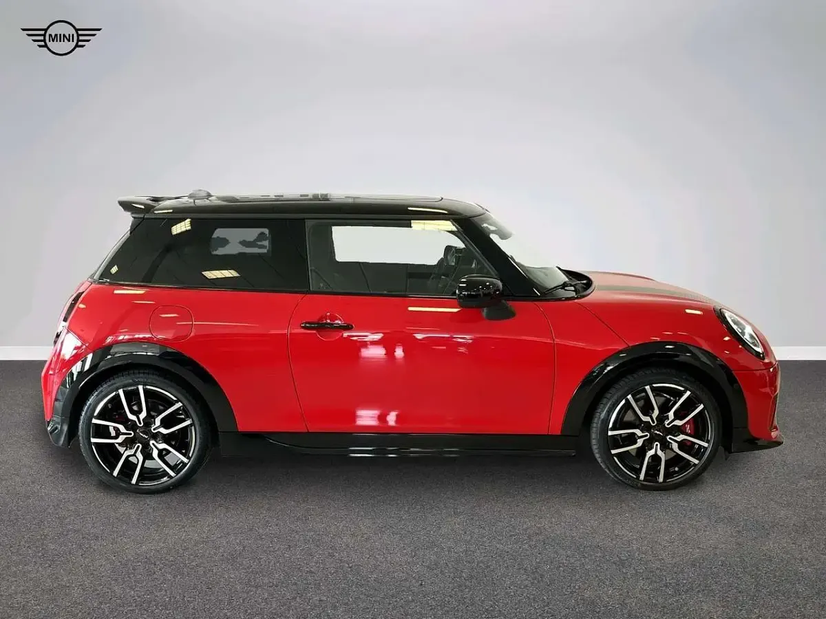 Usata Mini John Cooper Works 231 CV (169 kW) 2025 Rosso Utilitaria