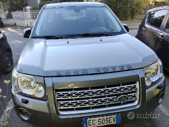 Usata Land Rover Freelander 2 160 CV (117 kW) 2010 Grigio SUV