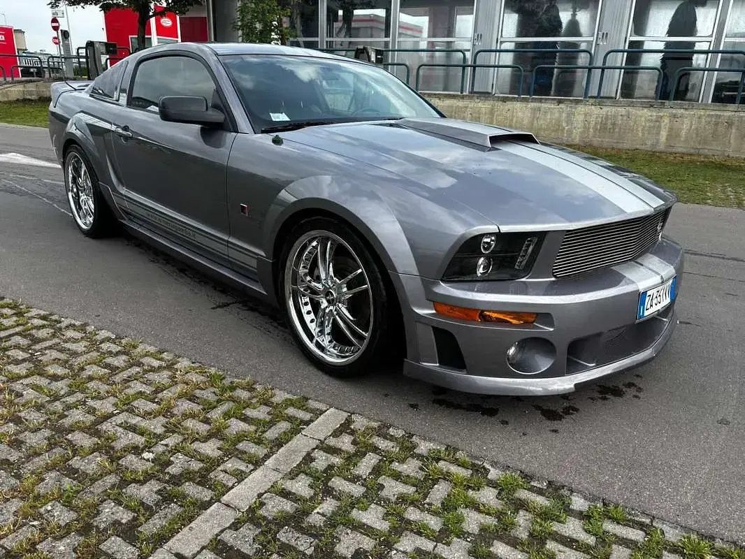 Usata Ford Mustang GT 306 CV (225 kW) 2015 Argento Coupé