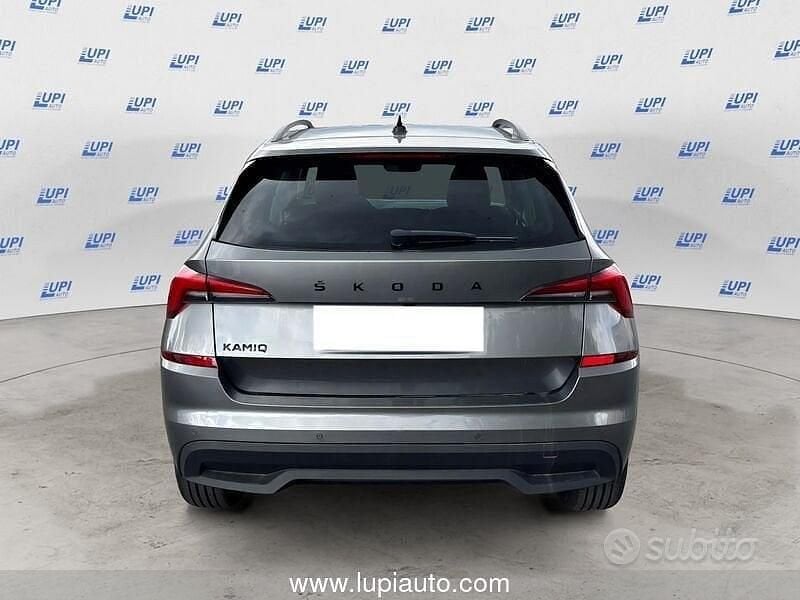 Usata Skoda Kamiq Style 95 CV (69 kW) 2024 Grigio SUV