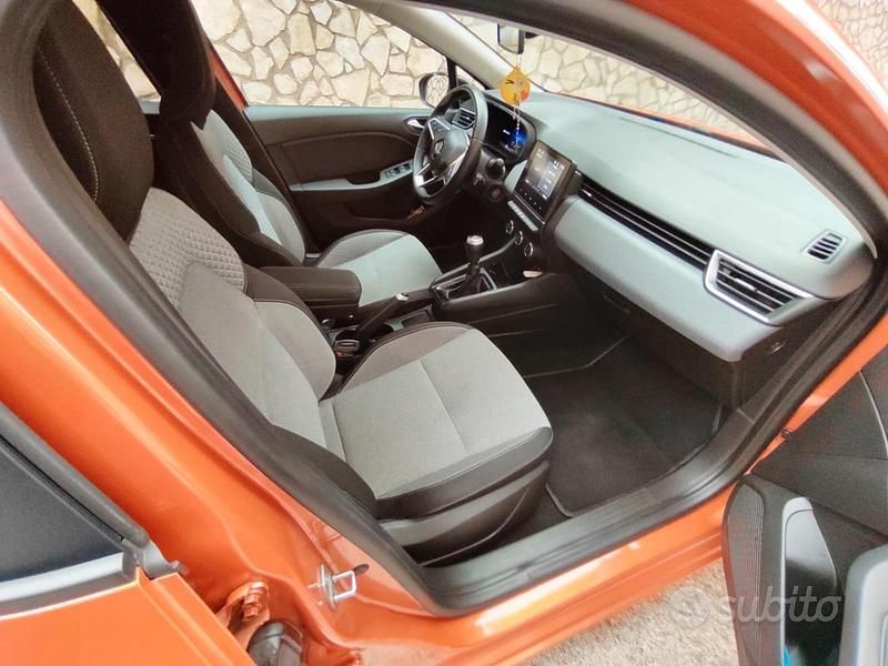 Usata Renault Clio V Evolution 2024 Berlina