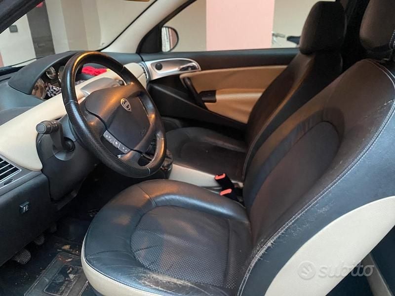 Usata Lancia Ypsilon 95 CV (69 kW) 2009 Utilitaria