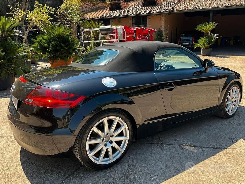 Usata Audi TT Roadster Ambiente 200 CV (147 kW) 2007 Nero Cabrio