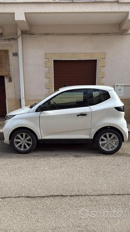 Usata Aixam City 2024 Bianco Utilitaria