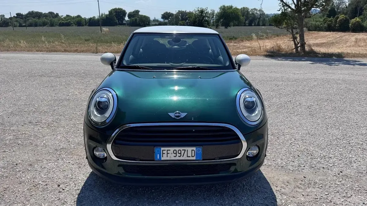 Usata Mini One D Hype 116 CV (85 kW) 2016 Verde Utilitaria