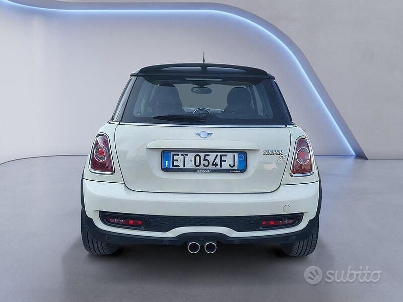 Usata Mini Cooper SD 143 CV (105 kW) 2013 Bianco Utilitaria