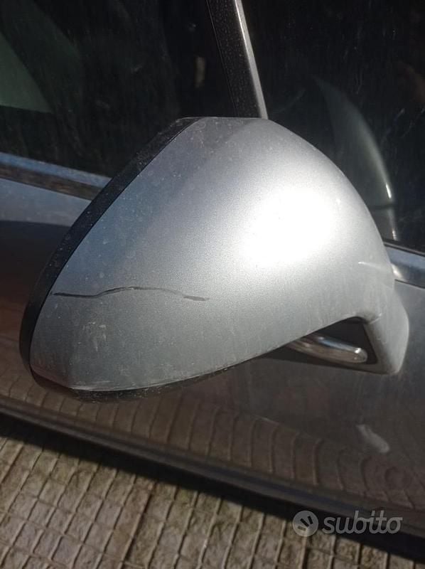 Usata Peugeot 308 CC 163 CV (119 kW) 2013 Grigio Cabrio