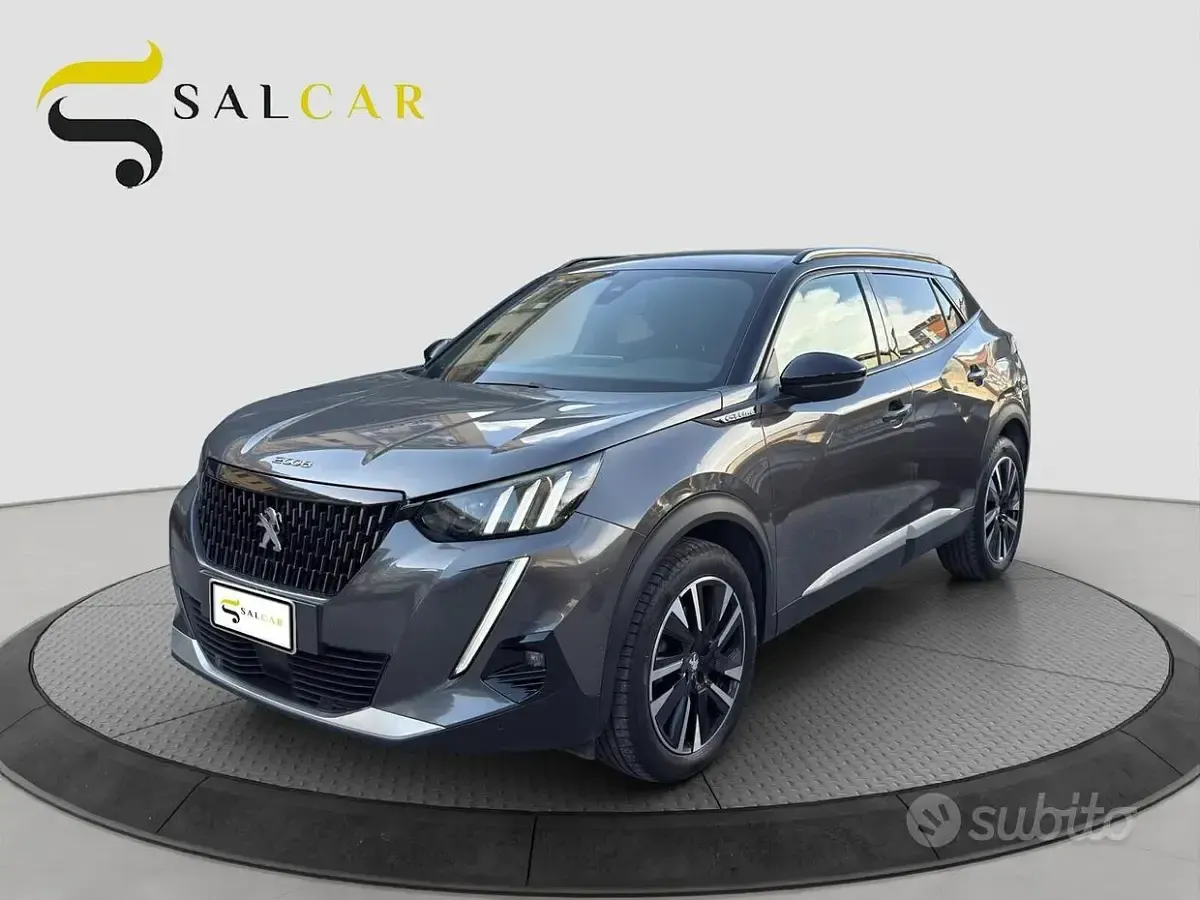 Usata Peugeot 2008 GT-line 131 CV (96 kW) 2020 Grigio SUV