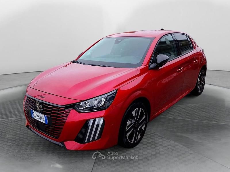 Usata Peugeot 208 Allure 101 CV (74 kW) 2024 Rosso Utilitaria