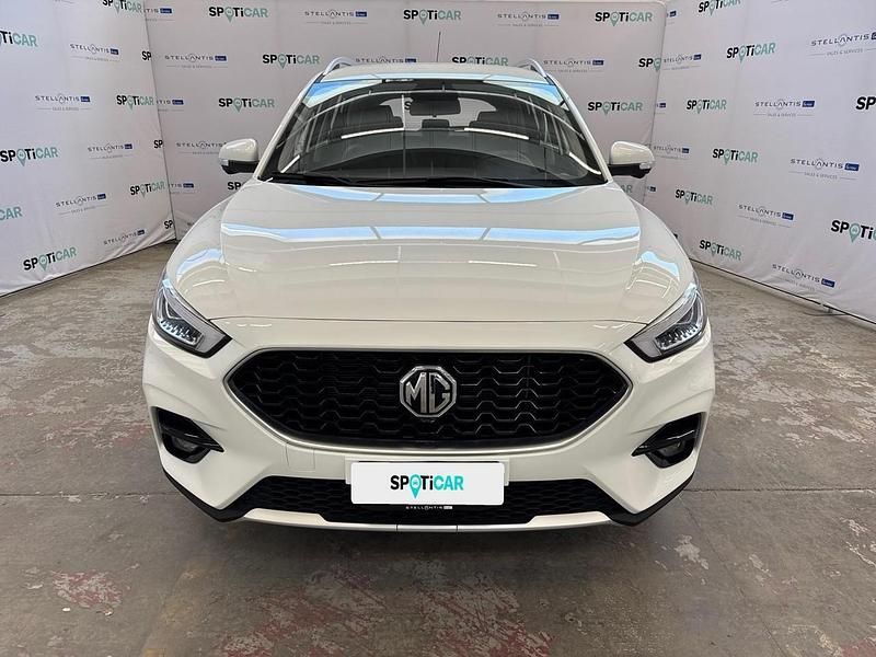 Usata MG ZS Luxury 106 CV (77 kW) 2025 Bianco SUV