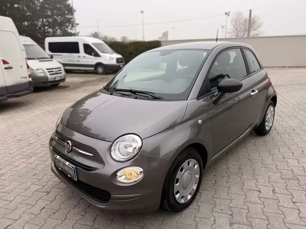 Usata Fiat 500 69 CV (50 kW) 2022 Grigio Berlina