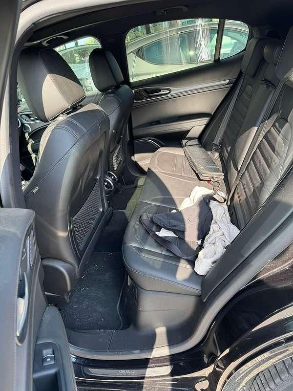 Usata Alfa Romeo Stelvio Ti 209 CV (153 kW) 2021 Nero SUV